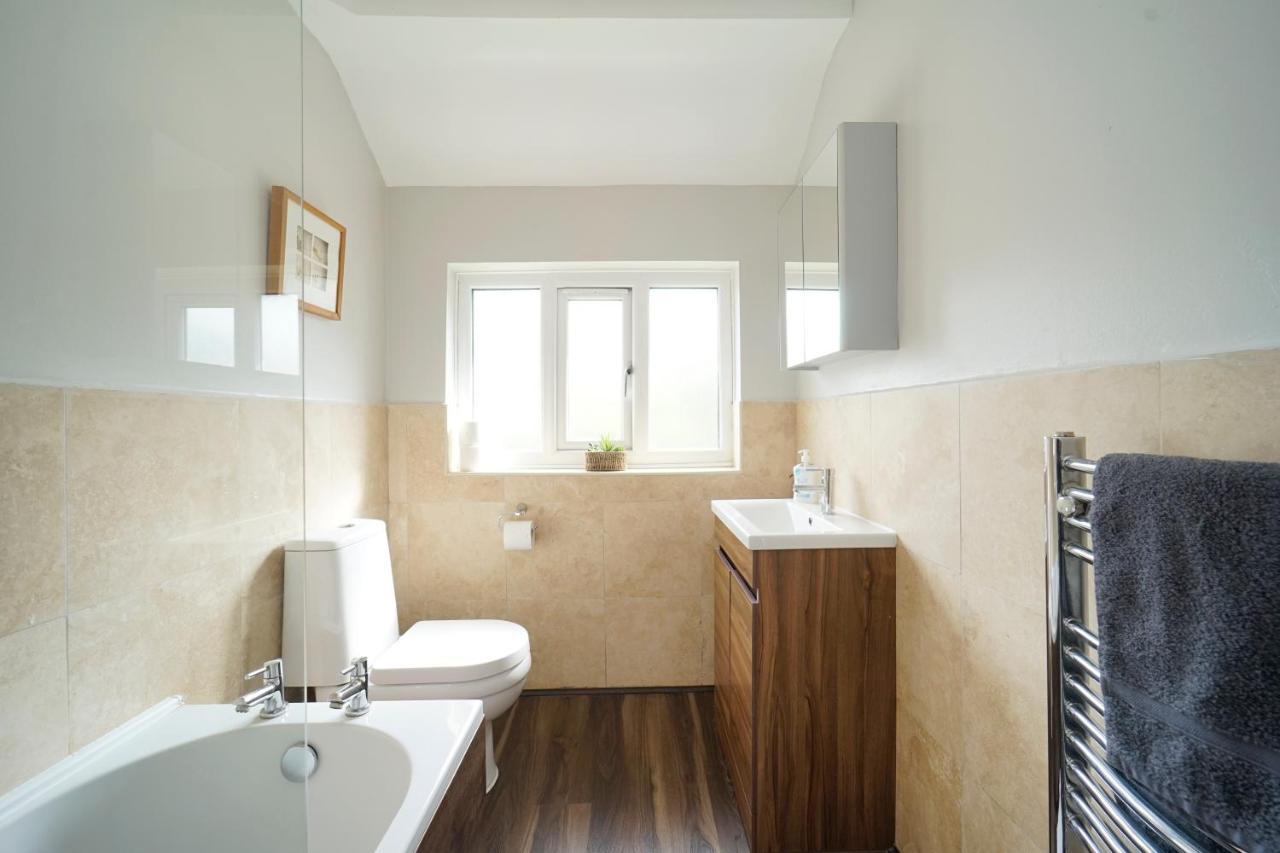Stunning 5 Bed House In Chapel Allerton, Sleeps 9 Leeds  Esterno foto