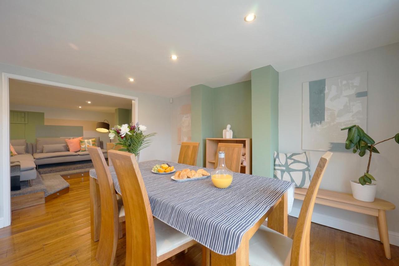 Stunning 5 Bed House In Chapel Allerton, Sleeps 9 Leeds  Esterno foto